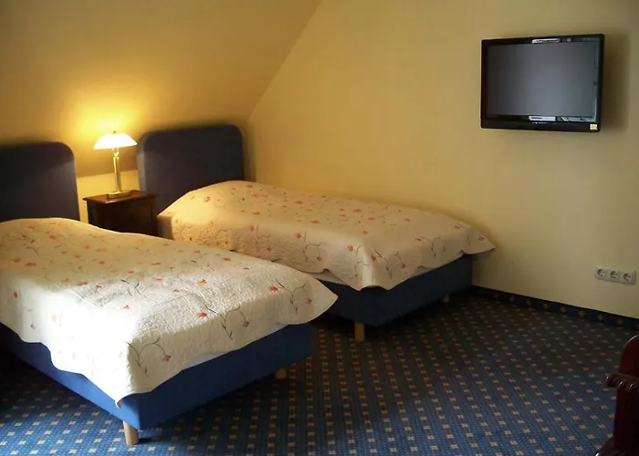 فندق Barmstedter Hof 3*